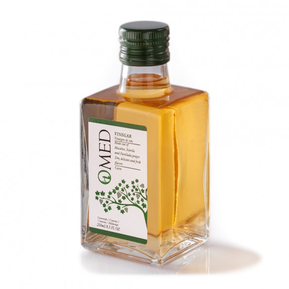 Zestaw octu O-Med składający się z 8 butelek najlepszych octów, każda o pojemności 250 ml - Ocet - O-Med